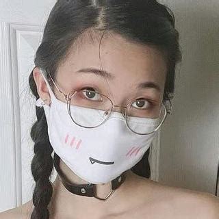 asianmochi|@asianmochii 